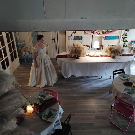 Hotellerie Jardiniers Gourmands Morsains 外观 照片