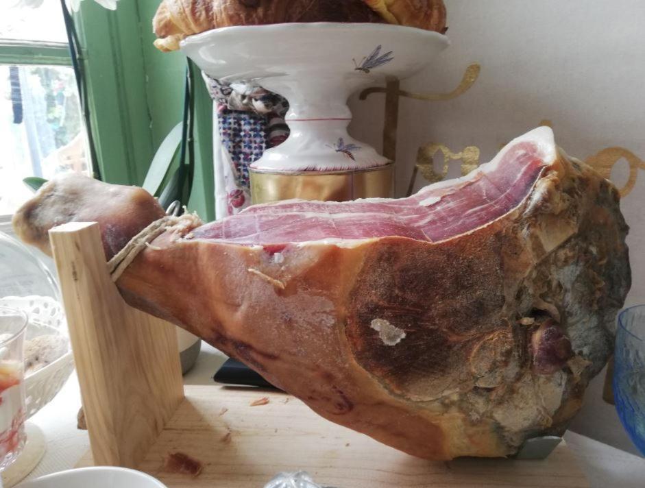 Hotellerie Jardiniers Gourmands Morsains 外观 照片